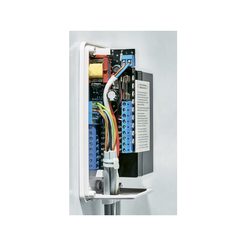 Блок управления Gidrolock Premium с аккумулятором вид внутри