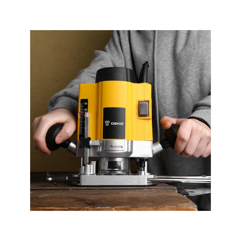 Фрезер Deko DKR1600E 063-4193 общий вид