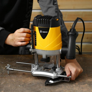 Фрезер Deko DKR1900 063-4222 общий вид