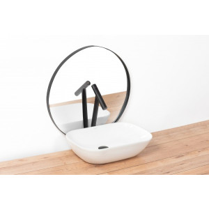 Смеситель Rea Zen Rea-B8035 черный в интерьере