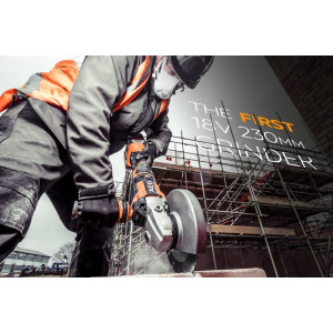 Угловая шлифмашина аккумуляторная AEG Powertools BEWS18-230BL-0 4935459735 (без АКБ) в работе