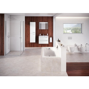 Ванна акриловая Ravak Chrome Slim 160x70 в комнате