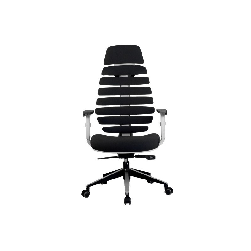 Кресло компьютерное Riva Chair Shark черный вид спереди