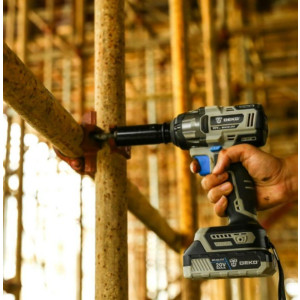 Гайковерт Deko DKIS20 063-4035 закручивание болтов