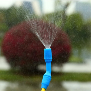 Ручной опрыскиватель Deko DKSP08 065-0940 распыление