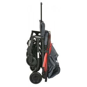 Прогулочная коляска Pituso Camino черный/красный в сложенном виде