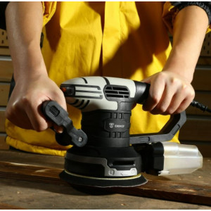 Эксцентриковая шлифмашина Deko DKG550 063-4264 в работе