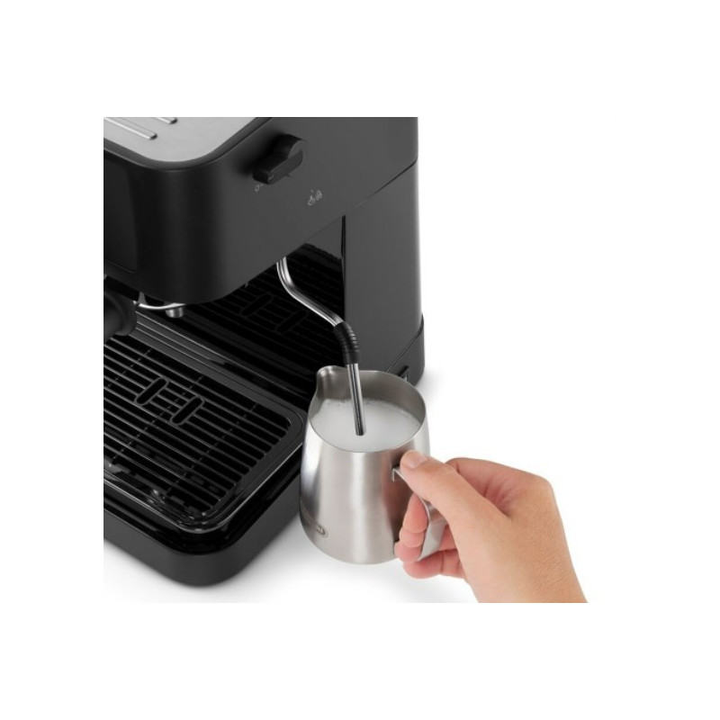 Кофеварка DeLonghi EC 230 BK сбоку