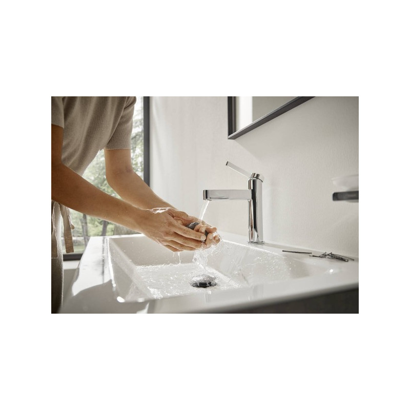 Смеситель Hansgrohe Finoris 76023000 в интерьере