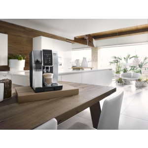 Кофемашина DeLonghi Dinamica ECAM350.50.SB в интерьере