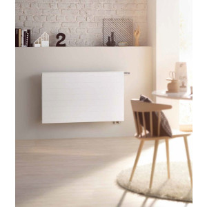 Радиатор стальной Kermi Line-V тип 11 90,5x50,5 в интерьере