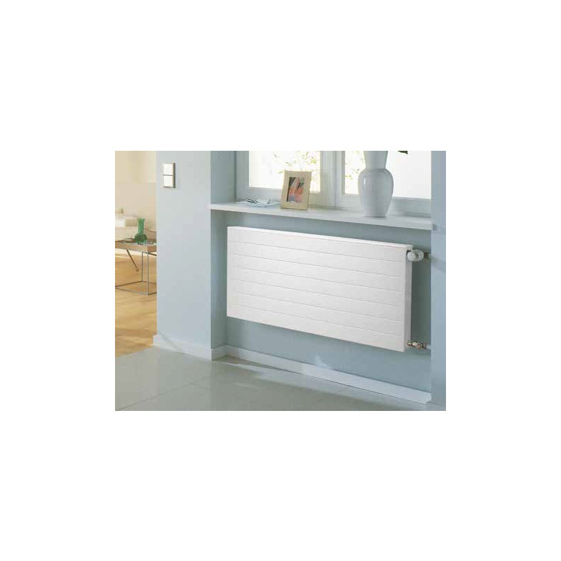 Радиатор стальной Kermi Therm-x2 Line-K тип 22 30,5x100,5 в интерьере