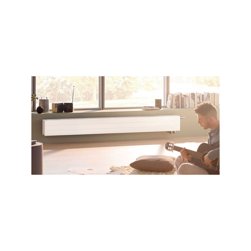 Радиатор стальной Kermi Therm-x2 Line-V тип 22 20,5x100,5 в интерьере