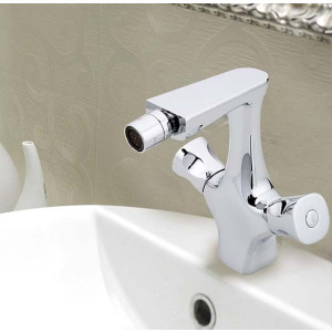 Смеситель Gappo Nera G5030 хром в интерьере