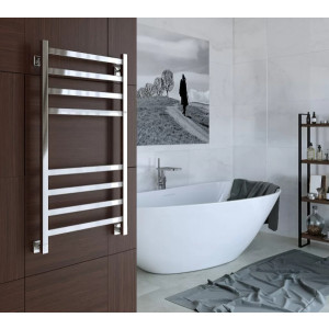 Полотенцесушитель Stinox Prestige 500x1000 НП (1/2") с полочкой в интерьере