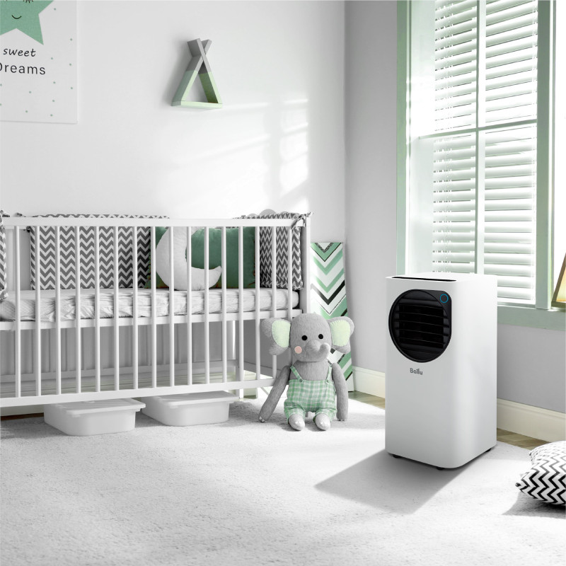 Мобильный кондиционер Ballu Eclipse BPAC-10 EPW/N6 white в интерьере