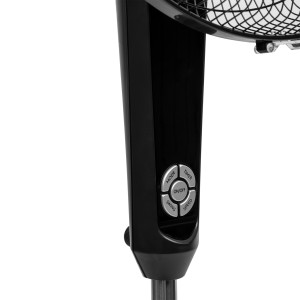 Напольный вентилятор  Electrolux EFF-1004B кнопка