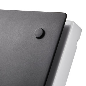 Вытяжной вентилятор Royal Thermo Calipso RAFC 100 Black вблизи