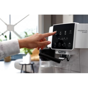 Кофемашина DeLonghi ECAM 220 61 W сенсорный экран