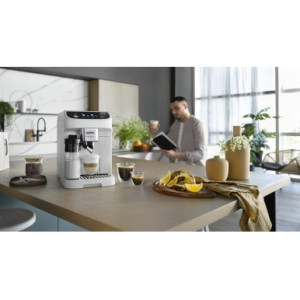 Кофемашина DeLonghi ECAM 320 60 W в интерьере
