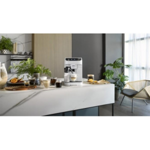 Кофемашина DeLonghi ECAM 320 60 W в интерьере (1)