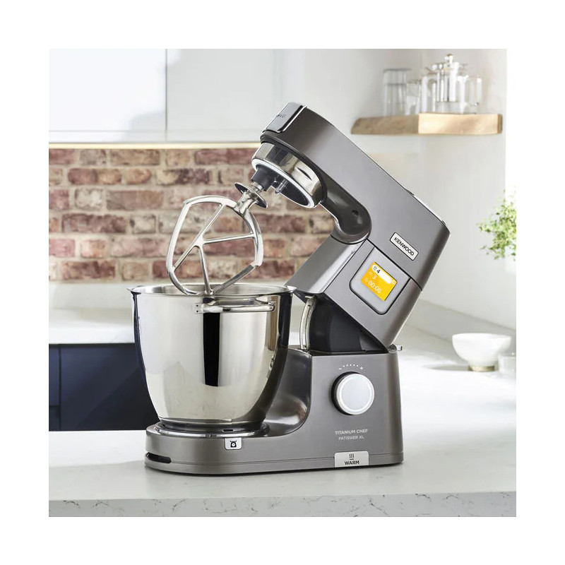 Кухонный комбайн Kenwood KWL 90 164 SI в интерьере