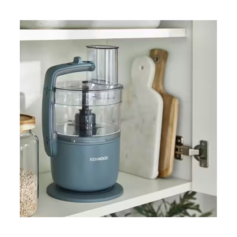 Кухонный комбайн Kenwood FDP 22 130 GY в интерьере