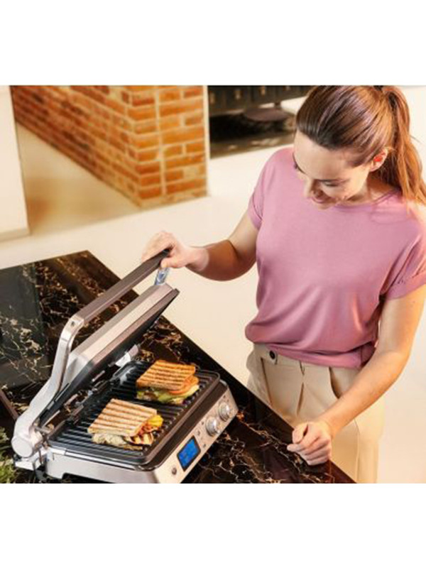 Электрогриль Braun CG 9043 в интерьере