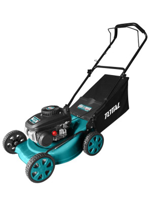 Газонокосилка бензиновая Total TGT141181 под углом