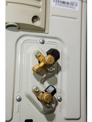 Сплит-система RIX I/O-W09MB крепление