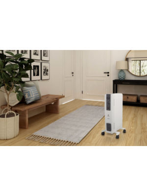 Масляный радиатор Royal Clima Fresco ROR-FR7-1500M в интерьере