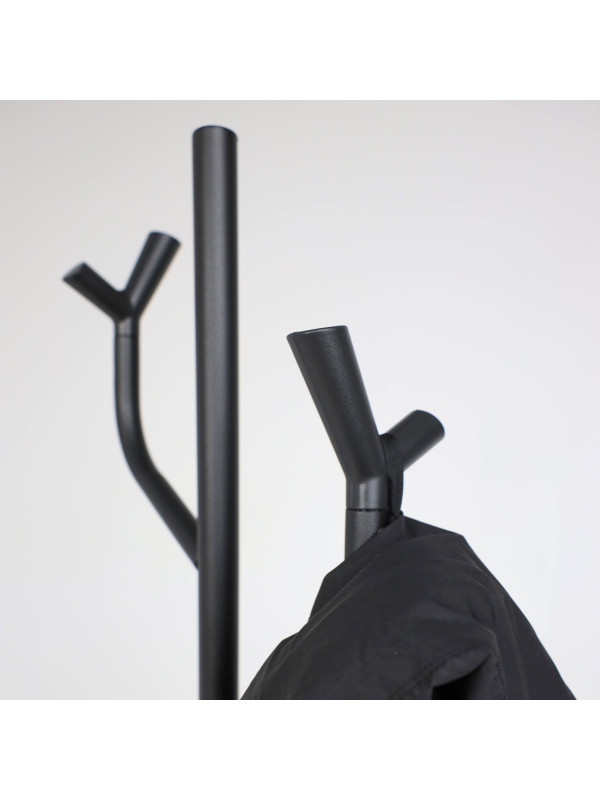 Вешалка напольная AksHome Dinara черная вблизи (1)