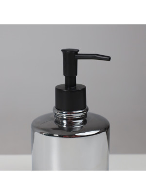 Дозатор жидкого мыла AksHome Chroma хром вбли