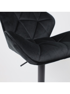 Стул AksHome Berlin черный вблизи