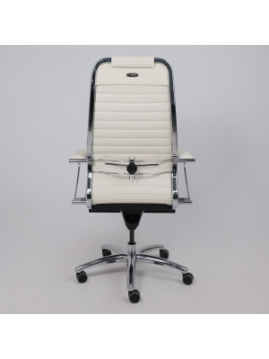 Кресло компьютерное Metta Samurai KL-1.04 молочный сзади