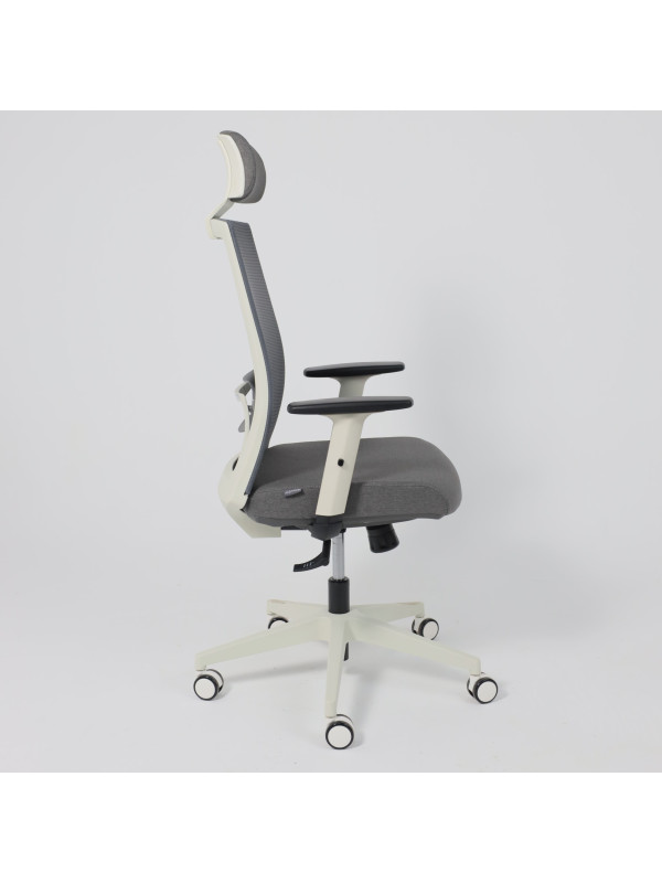 Кресло компьютерное AksHome Arcus серый/белый сбоку