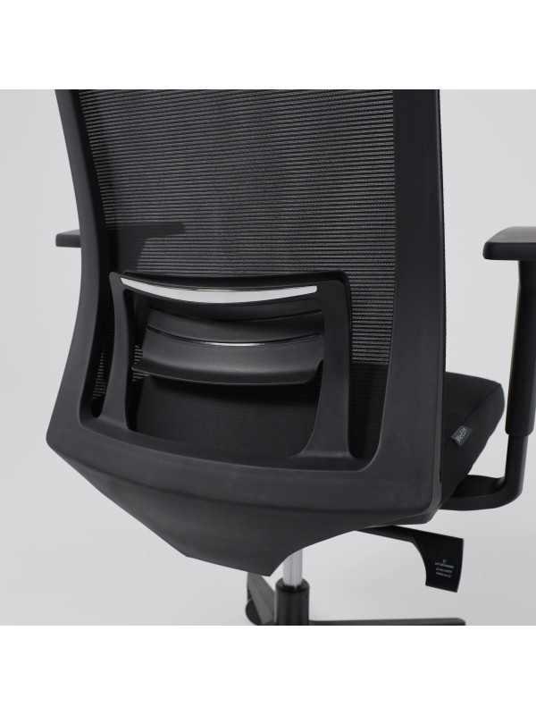 Кресло компьютерное AksHome Arcus черный регулировка наклона спинки