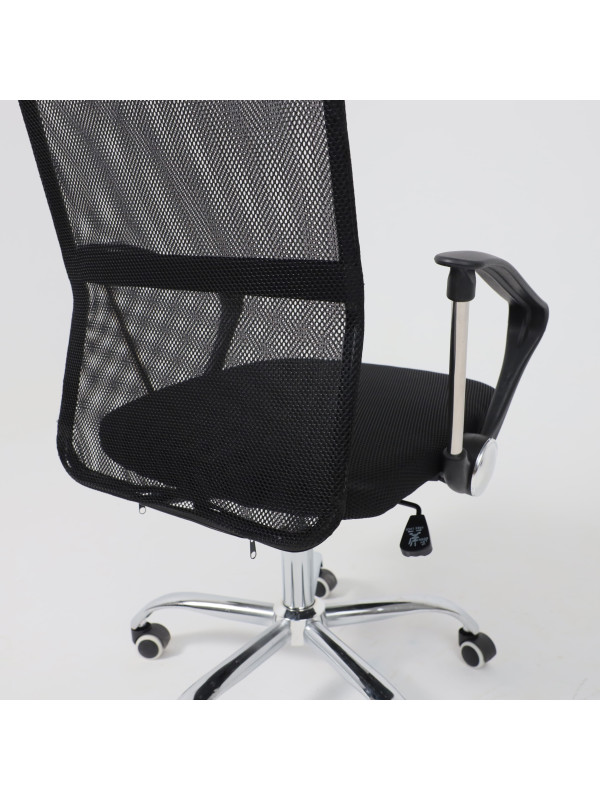 Кресло компьютерное AksHome Aria Next черный под углом