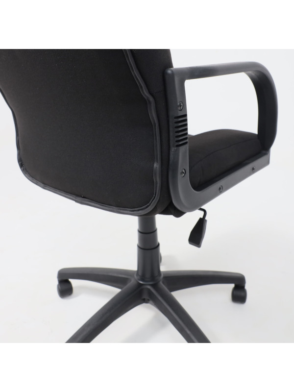 Кресло компьютерное Радом Classic KD C-11 черный под углом