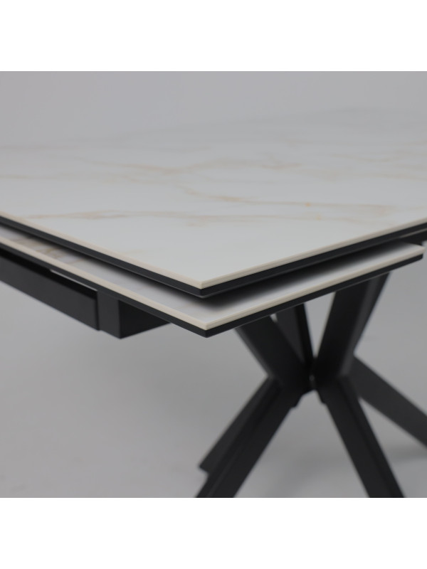 Кухонный стол Lepremo AV 2111белый глянцевый Carla Larkin/черный вблизи (1)