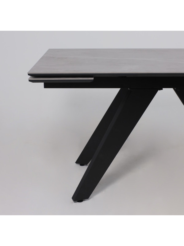 Кухонный стол Lepremo AV 2122 серый матовый Larka Grey/черный сбоку