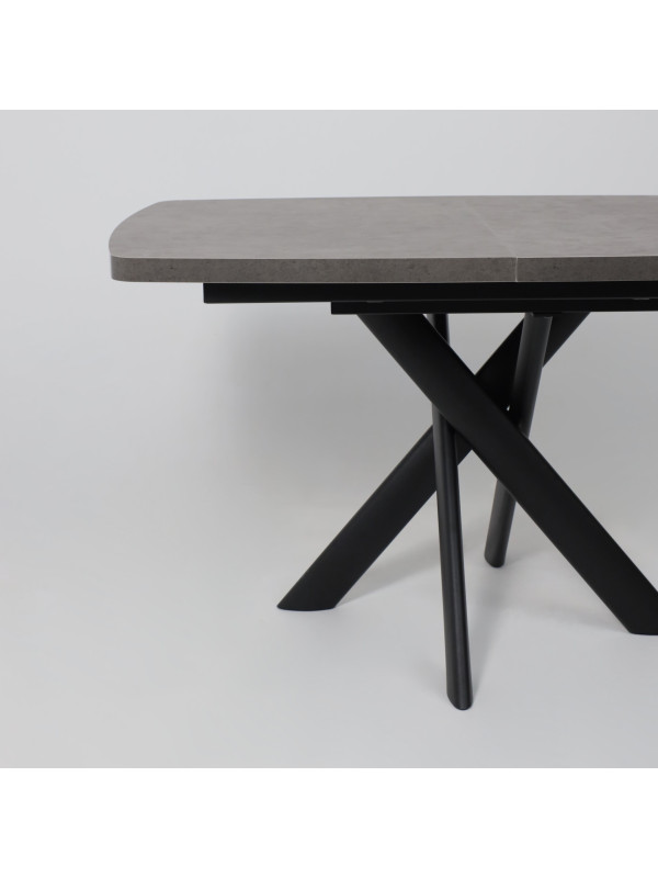 Кухонный стол MamaDoma Leonel-130 дымчатая керамика/черный спереди