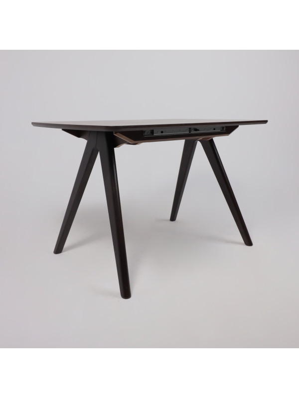 Кухонный стол ОРИМЭКС Авеню темный дуб под углом