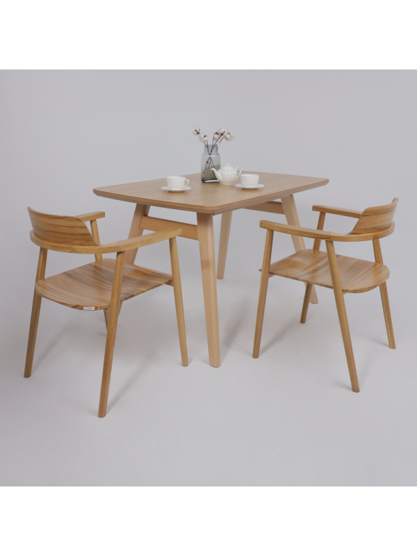 Кухонный стол ОРИМЭКС Лондон-М светлый бук в интерьере