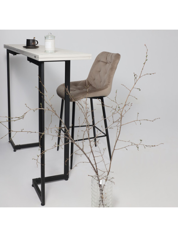 Стул AksHome Atina бежевый/черный в  интерьере