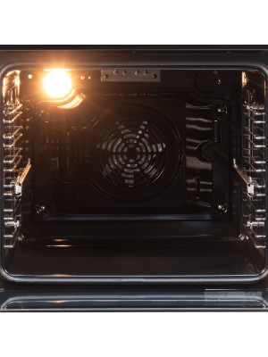 Электрический духовой шкаф ZorG NEO616 Black изнутри
