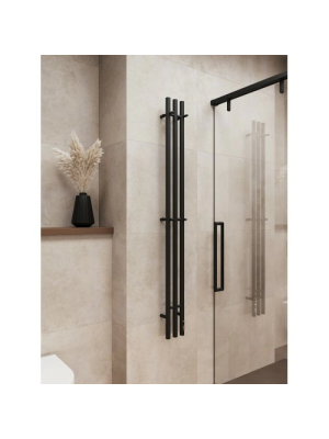 Полотенцесушитель Terminus Стойка электро Tres круг 1600 черный в интерьере