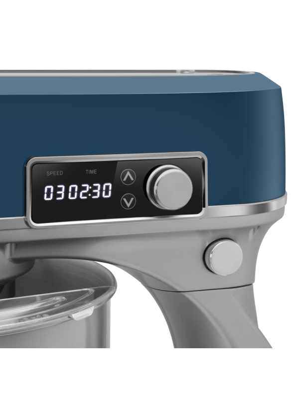 Кухонный комбайн Maunfeld MF-425BL вблизи