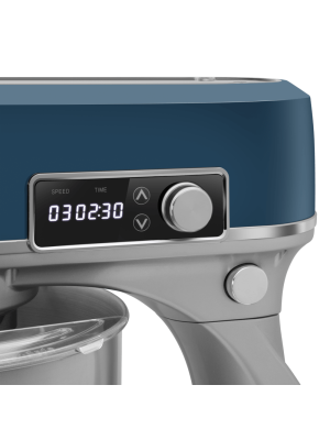 Кухонный комбайн Maunfeld MF-425BL вблизи