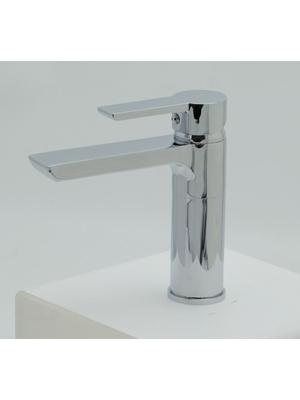 Смеситель Ahti Somero SO201001 хром сбоку